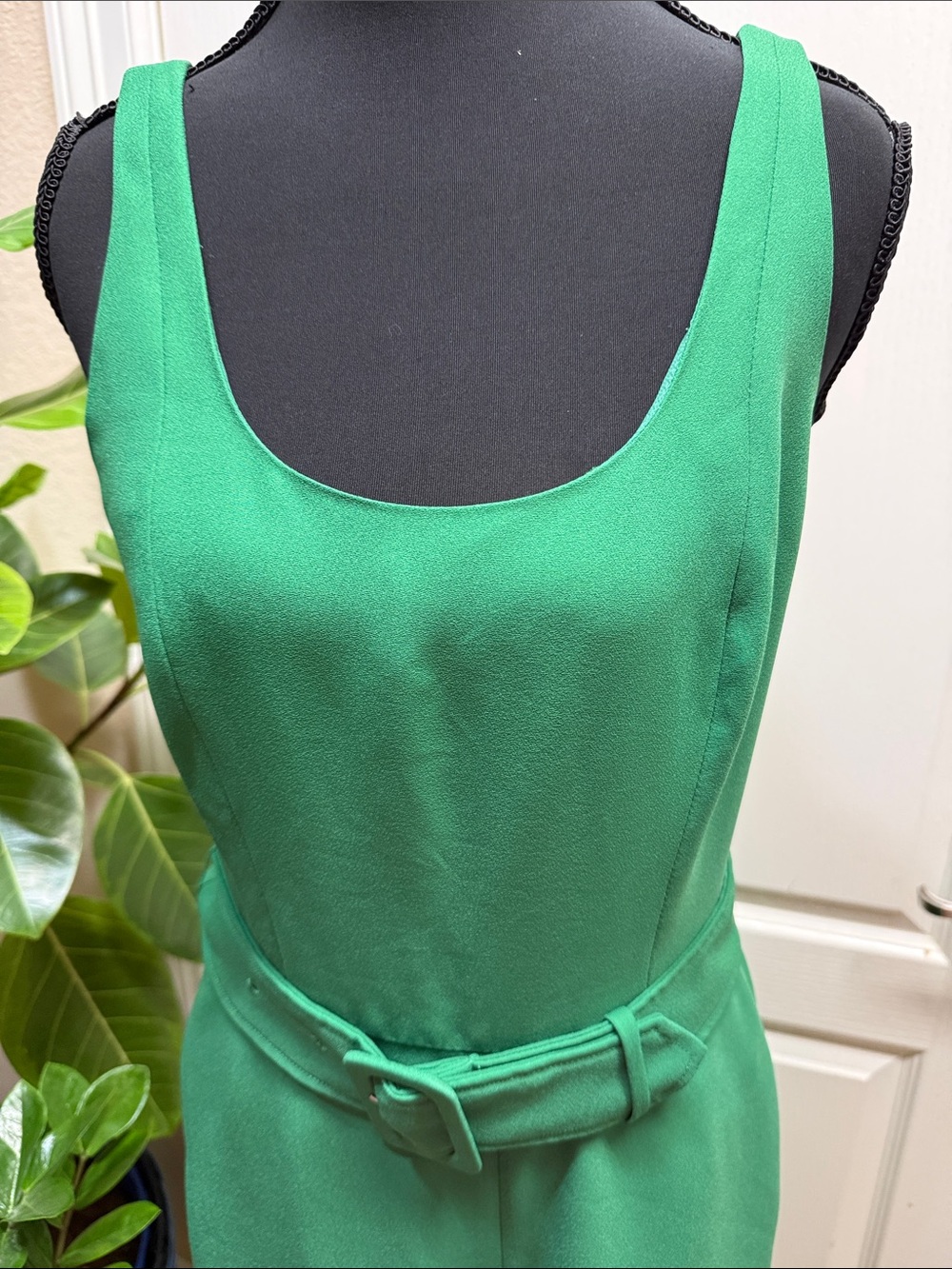 Banana Republic Emerald Green Belted Sleeveless Jumpsuit Size 4 - Picture 2 of 11